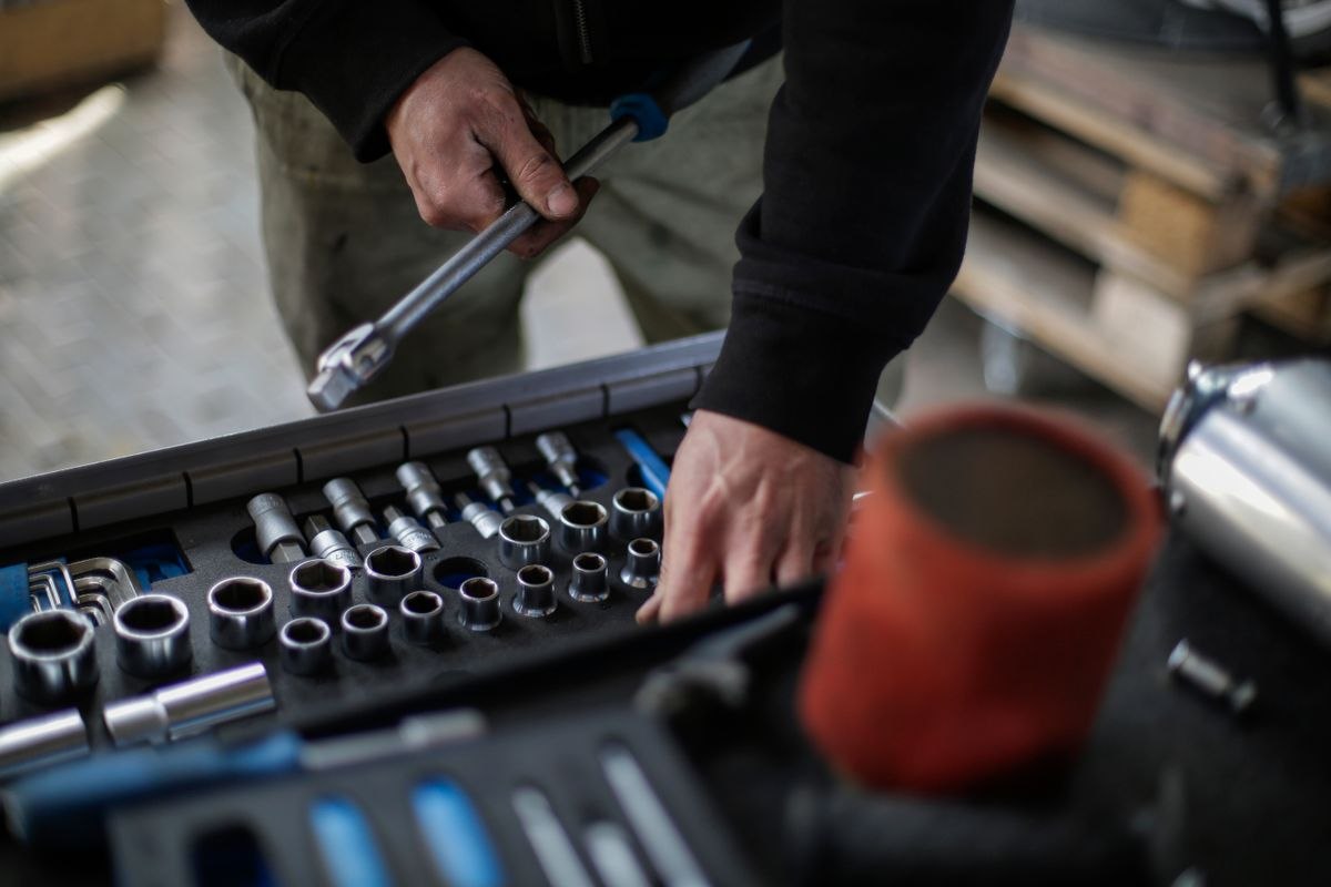 Professional toolbox and socket set